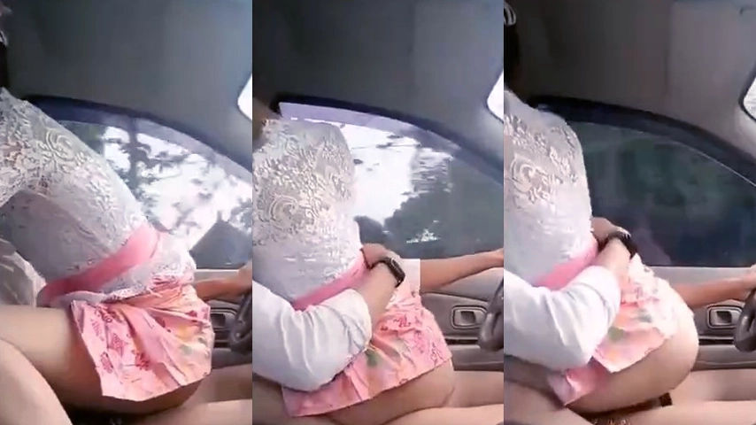Baju Adat Bali Main Di Mobil