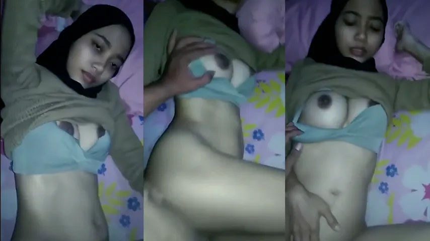 Bunda Hijab Terbangun Karena Ini