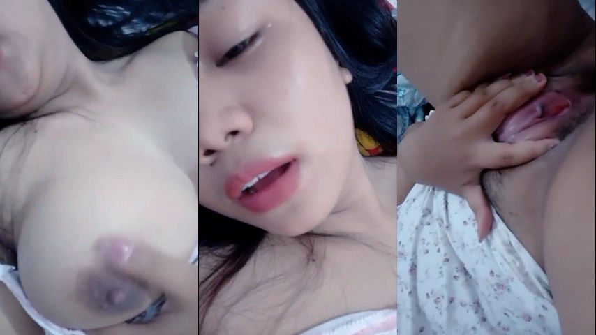 Janda Cantik Punya Meki Pink