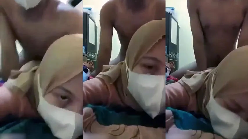 Jilbab Pijet Malah Di Ewe